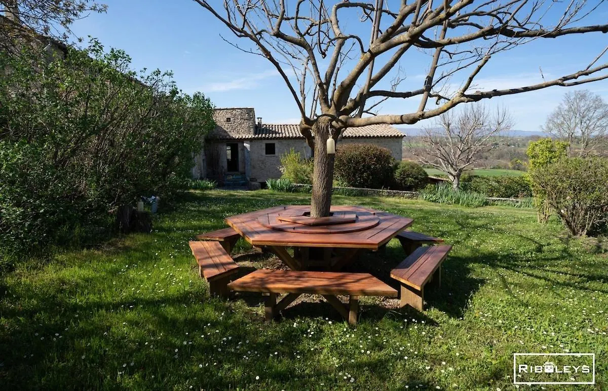 Country house Mas Avec Vue Et Piscine Aux Portes Du Luberon
