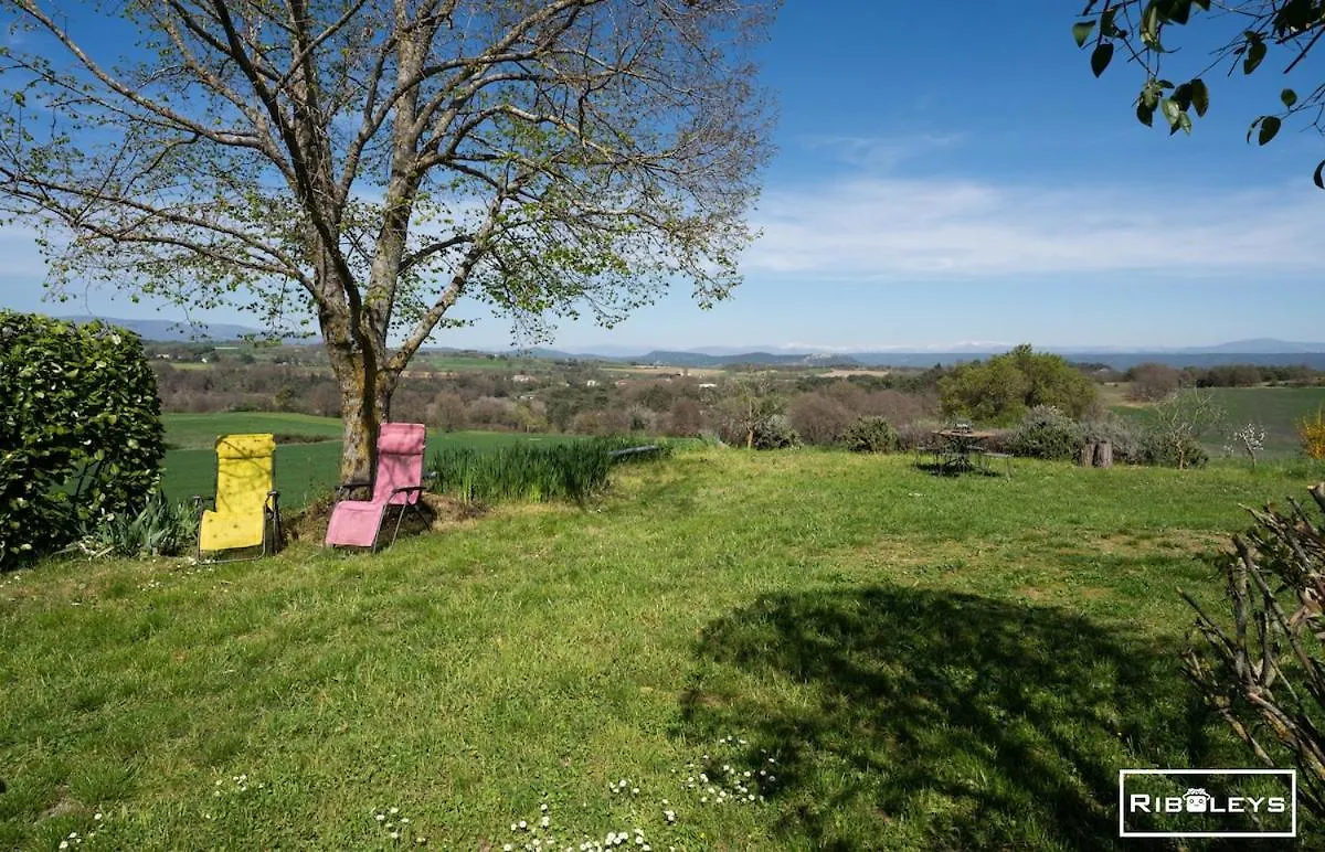 Mas Avec Vue Et Piscine Aux Portes Du Luberon France