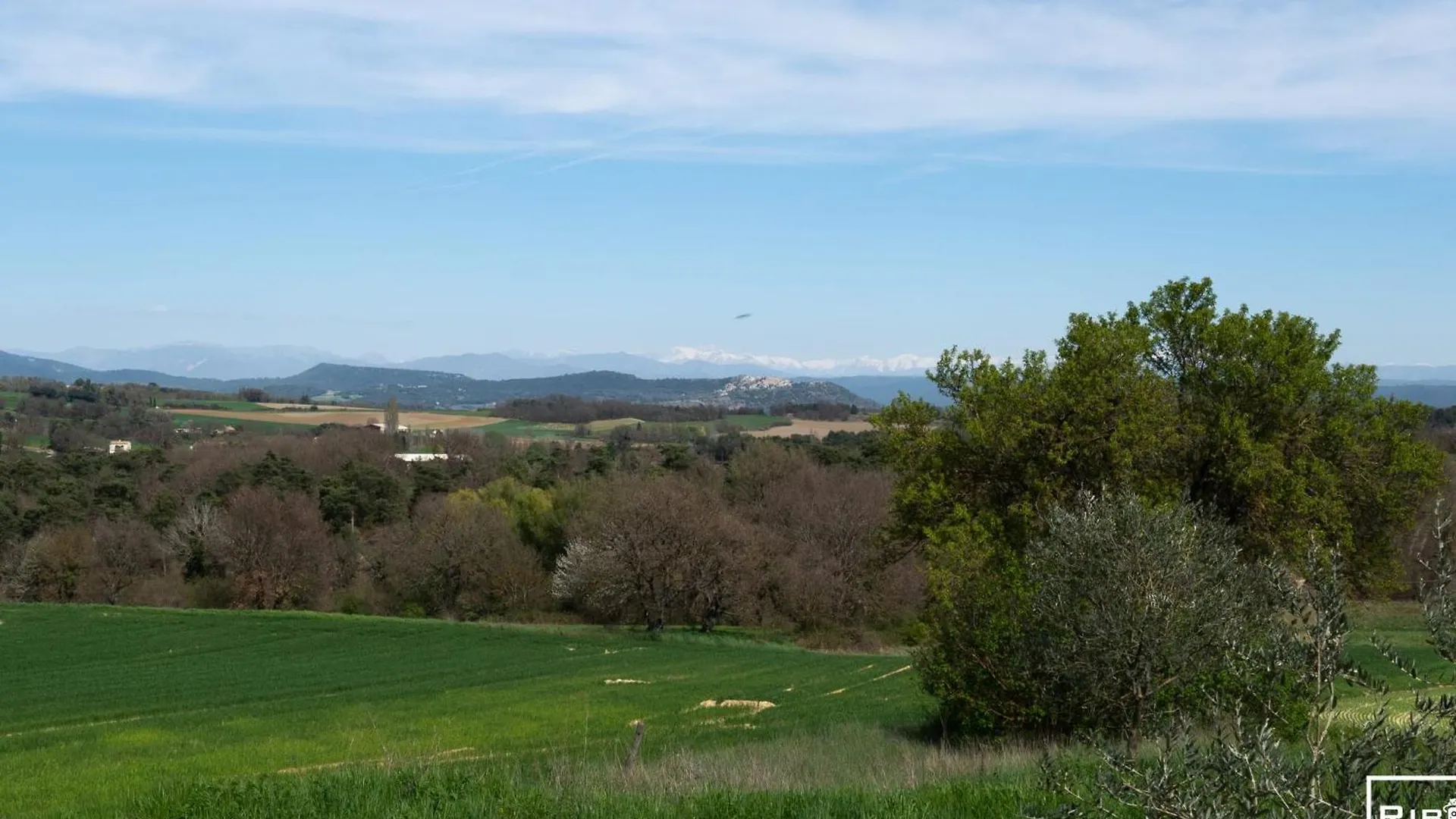 Country house Mas Avec Vue Et Piscine Aux Portes Du Luberon