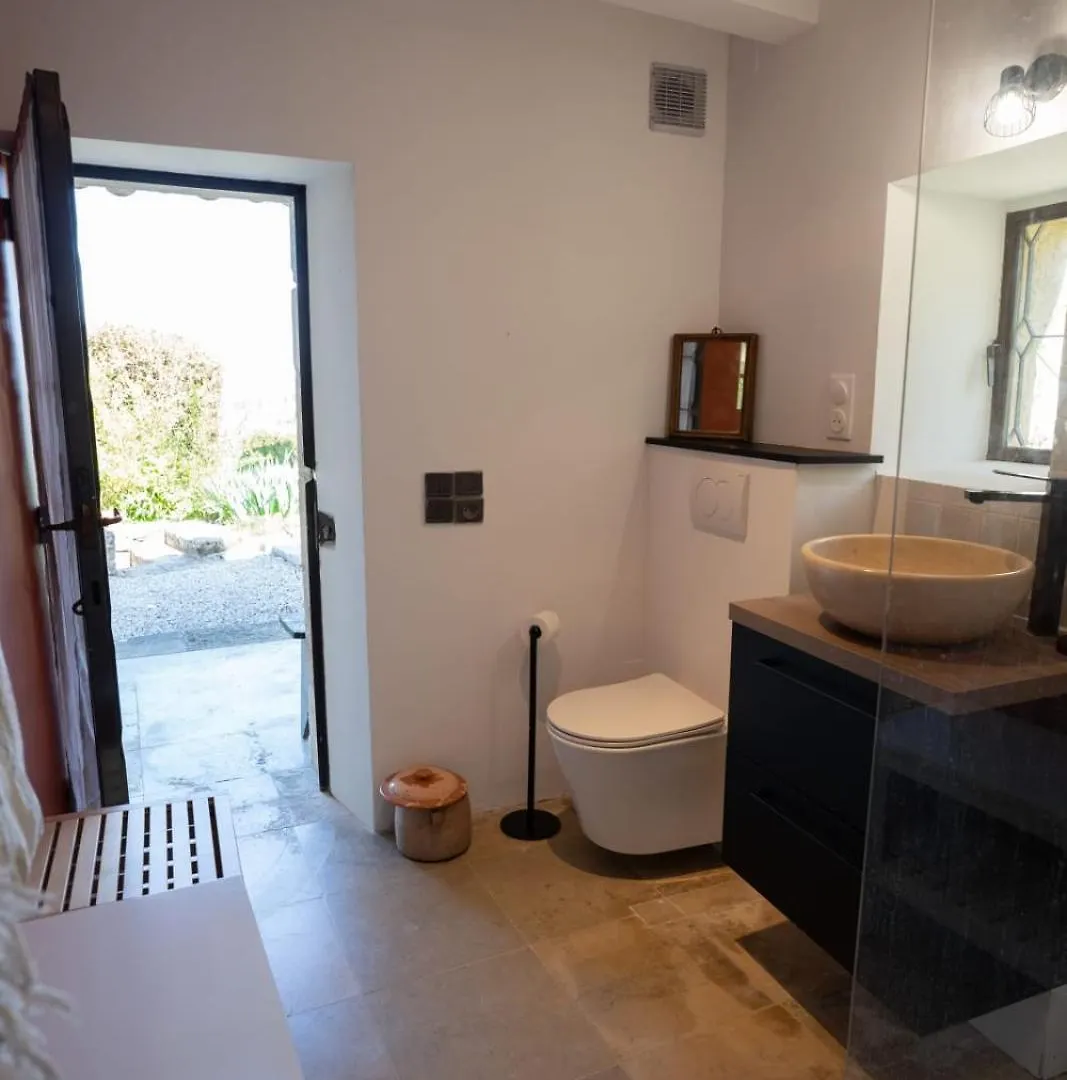 Mas Avec Vue Et Piscine Aux Portes Du Luberon Forcalquier
